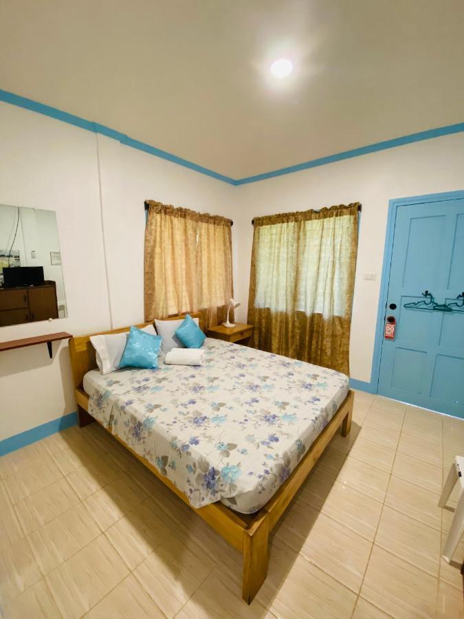 Uptown Guesthouse Siquijor Zimmer foto